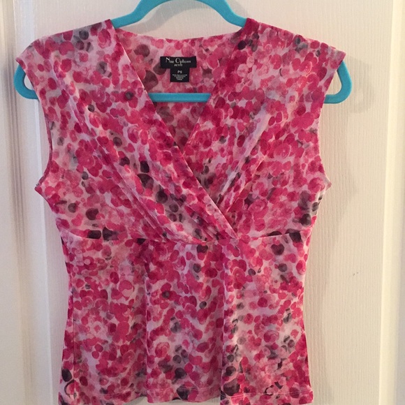 Pink multi colored top - Picture 4 of 7